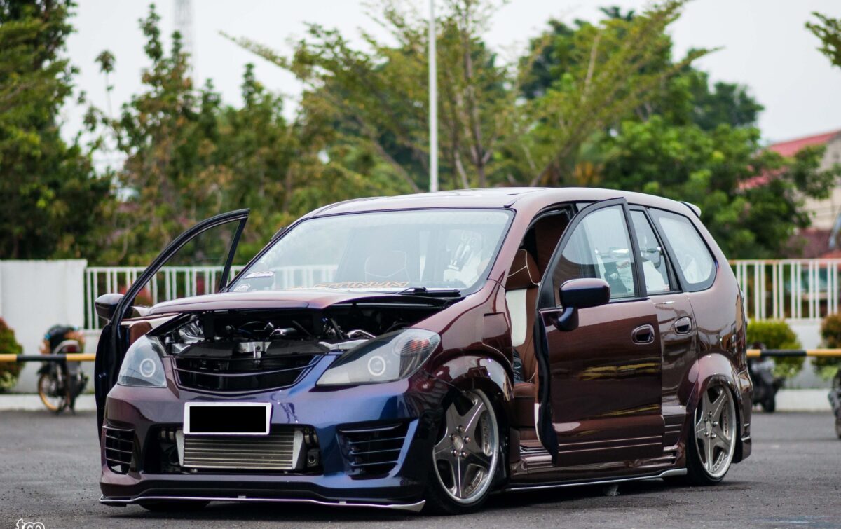 modifikasi mobil avanza