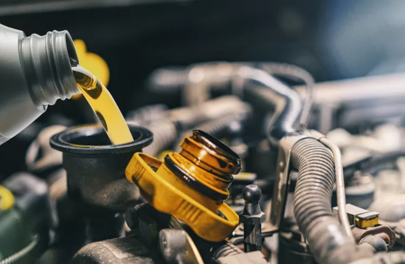 Berapa KM Ganti Oli Motor Matic