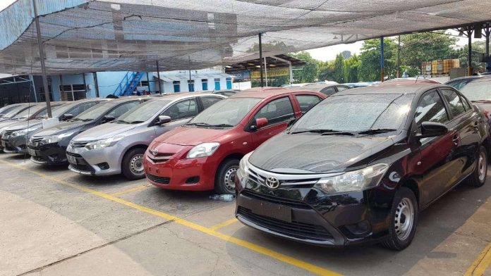 Cara Cek Harga Pasaran Mobil Bekas untuk Gadai BPKB