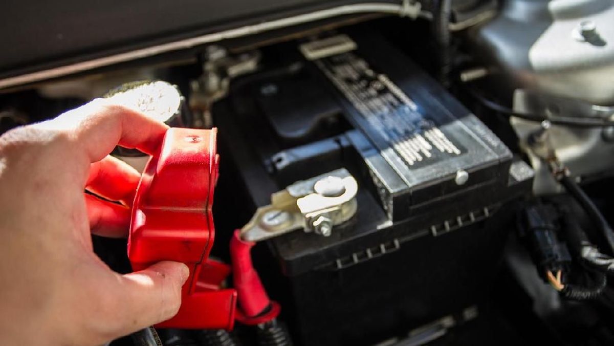 Cara Membaca Kode Aki Mobil