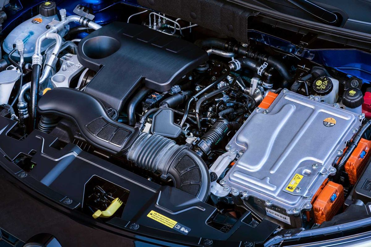 Apa Itu Teknologi Hybrid pada Mobil